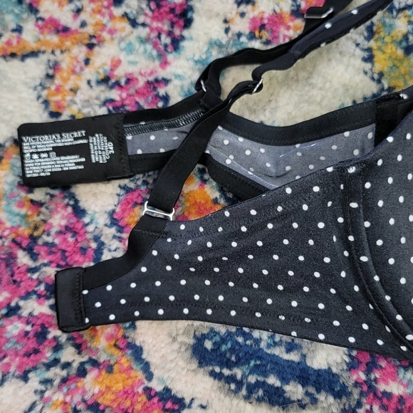 Victoria's Secret Body by Victoria full coverage - Picture 4 of 6